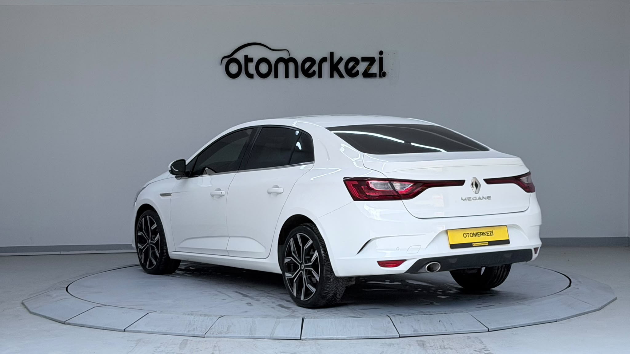 RENAULT MEGANE 24